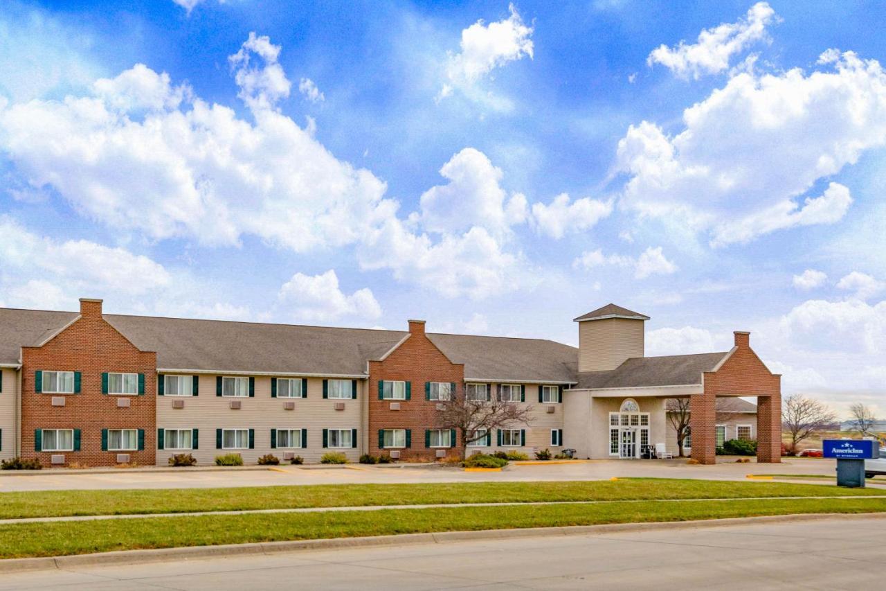 Americinn By Wyndham Pella Exterior photo